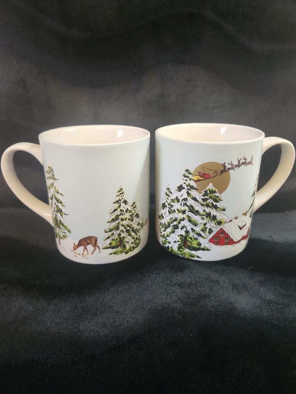 Lot of 2 Williams Sonoma Santa Sleigh Winter Scene 10 oz Mugs Coffee Tea Cocoa